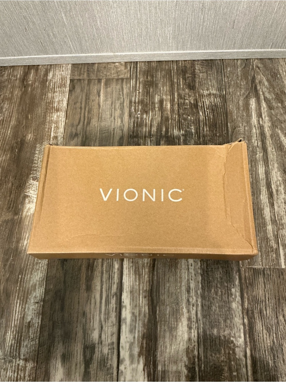 Vionic Women’s Slip-On Loafer in Dusty Rose with Cream Sole Size 8 - Picture 13 of 16